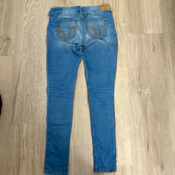HOLLISTER  - ripped jeans women size 5R - Picture 2 of 4